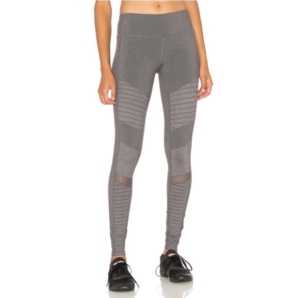 Alo Moto Legging in Stormy Heather Glossy XS